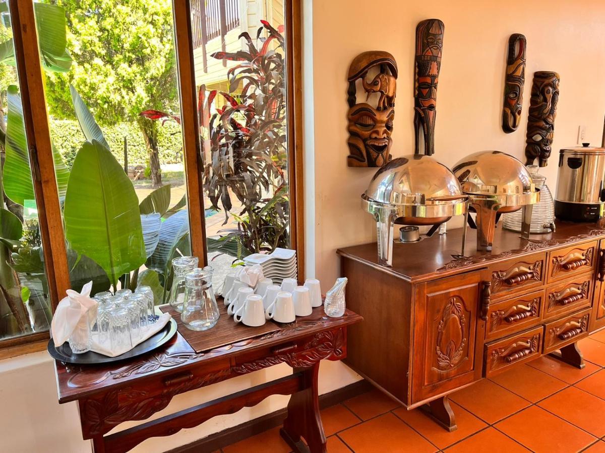 The Wood House Hotell Empangeni Exteriör bild