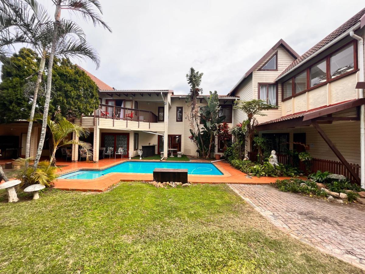 The Wood House Hotell Empangeni Exteriör bild