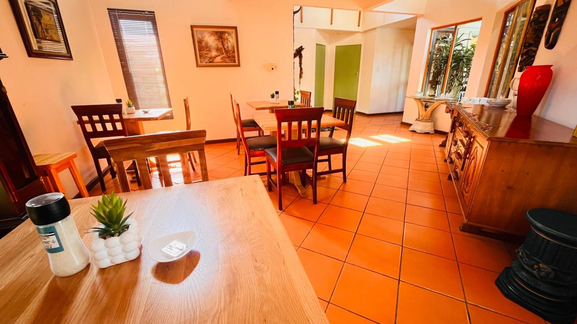 The Wood House Hotell Empangeni Exteriör bild