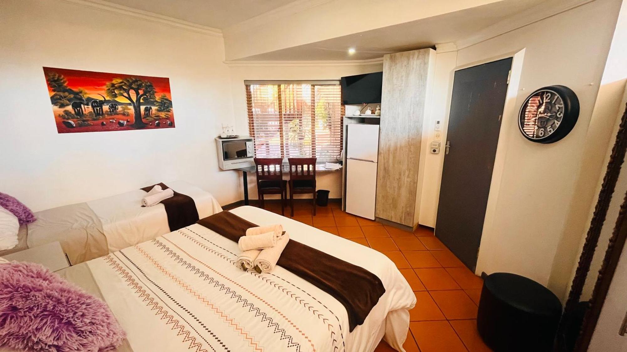 The Wood House Hotell Empangeni Exteriör bild