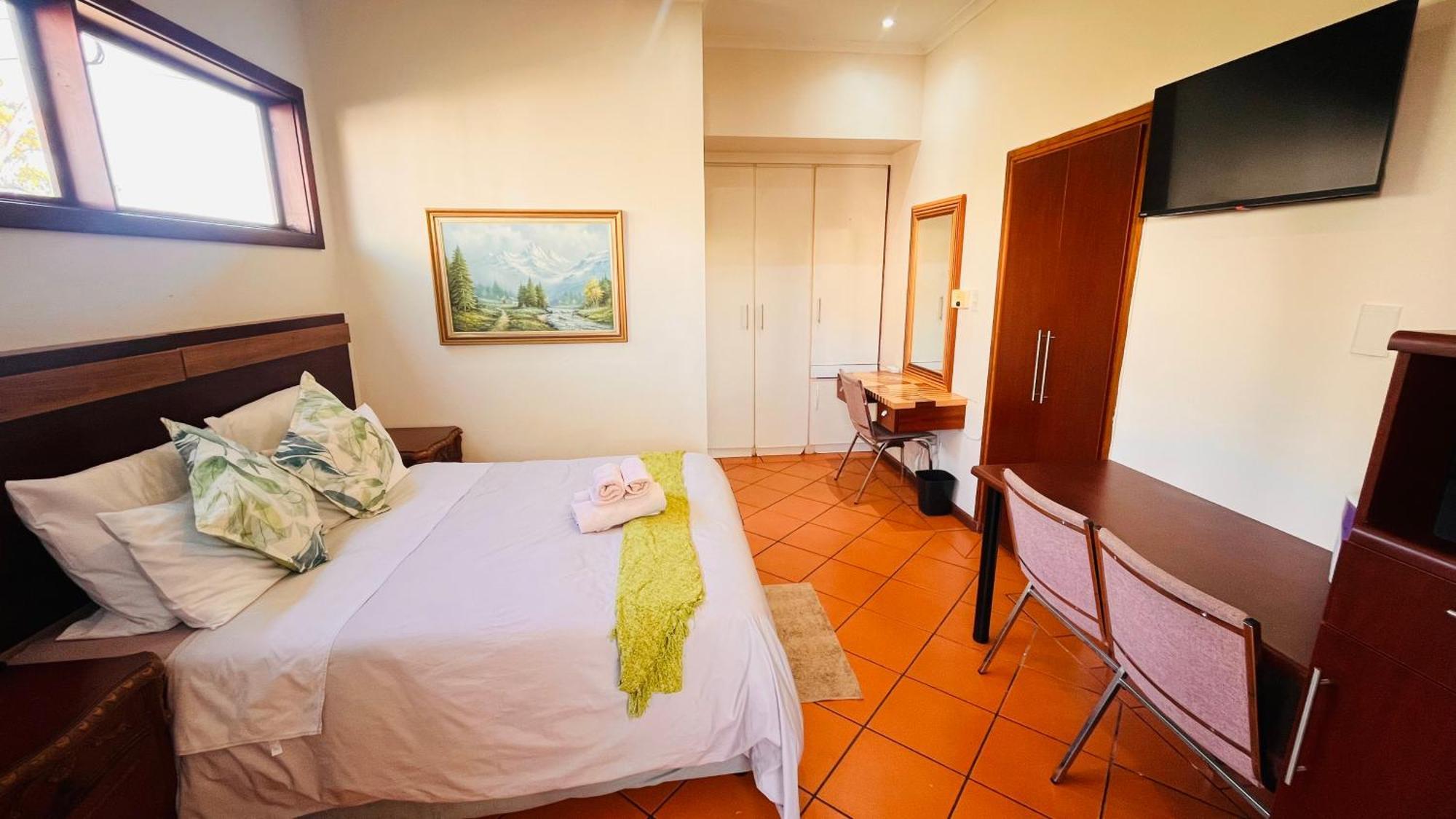 The Wood House Hotell Empangeni Exteriör bild