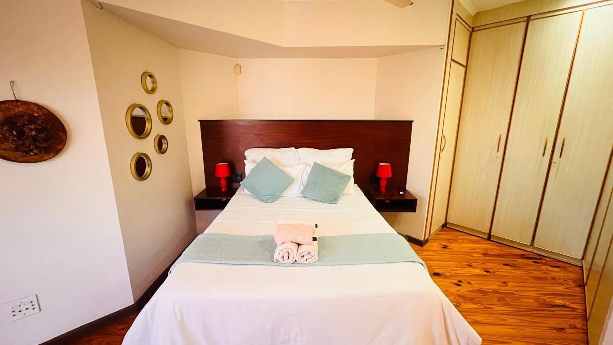 The Wood House Hotell Empangeni Exteriör bild