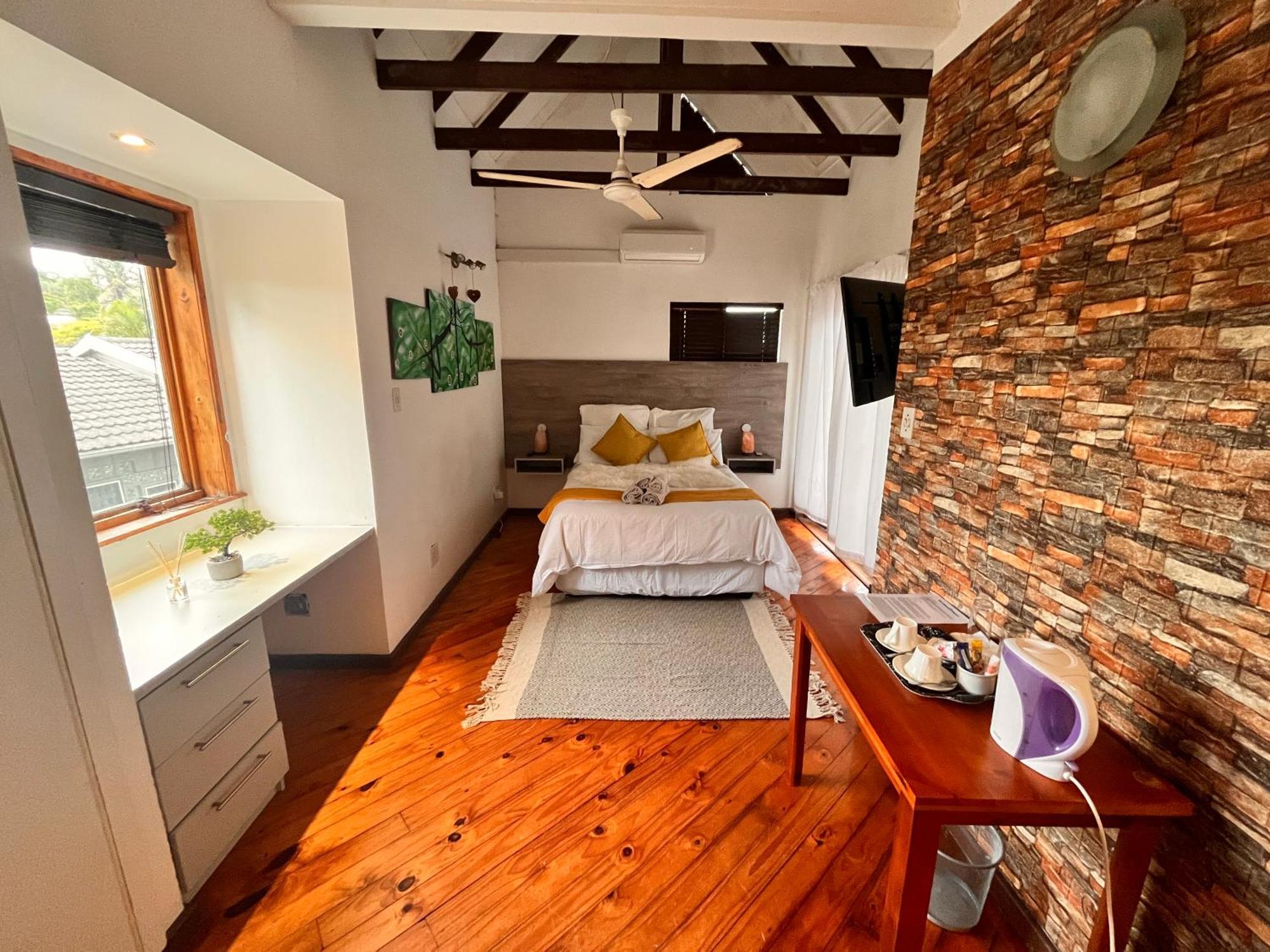 The Wood House Hotell Empangeni Rum bild